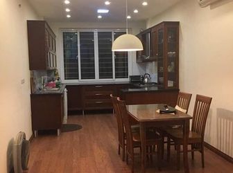 Bán Gấp Nhà Phân Lô Ngõ 89 Lạc Long Quân 35M 5 Tầng Giá 3,9 Tỉ