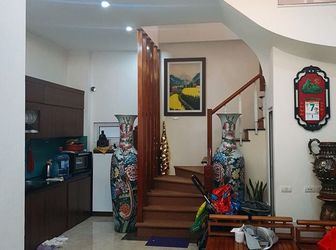 Bán Gấp Nhà Phân Lô Ngõ 175 Xuân Thủy Cầu Giấy 32M 5 Tầng 2,95 Tỷ