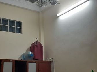 Siêu Rẻ! Chỉ 2.65 Tỷ, Nhà Phân Lô 30M2 X 4 Tầng, Tại Phố Lê Trọng Tấn,Lh 0911336133.