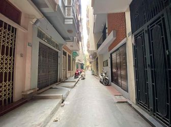 Siêu Phẩm! 2.5 Tỷ, Nhà 29M2 X 4 Tầng, Tại Phương Mai, Đống Đa, Lh 0911336133.