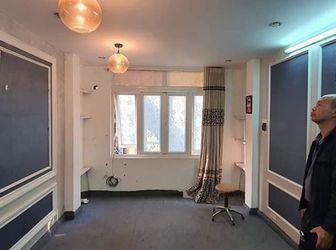 Bán Nhà Ngõ 75 Vĩnh Phúc Lô Góc 6 Tầng Kinh Doanh 35M Giá 4.2 Tỷ Ô Tô Đỗ Cửa