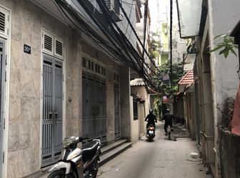 Bán Nhà Ngõ 75 Vĩnh Phúc Lô Góc 6 Tầng Kinh Doanh 35M Giá 4.2 Tỷ Ô Tô Đỗ Cửa