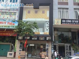 Bán Siêu Gấp! Nhà Mặt Phố Cổ, 40M2, 5 Tầng, Mặt Tiền 6M, Siêu Kinh Doanh, Ô Tô Đỗ Cửa, 13,3 Tỷ