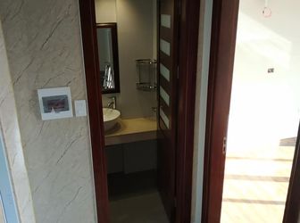 Bán Gấp Nhà Phố Thanh Nhàn - Phân Lô – Ô Tô Đỗ Cửa