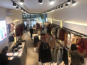 Bán Nhà Mặt Phố Trần Duy Hưng Vị Trí Siêu Vip Lh: 098.678.8881