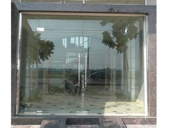 Cho Thuê Mặt Bằng + Tầng Lửng Mặt Tiền Đường Quận 8