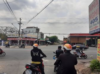 Hàng Nóng Nhanh Chân Thì Còn Ạ, Đúng Chỉ 4 Nền Thôi. Có Hỗ Trợ Ngân Hàng