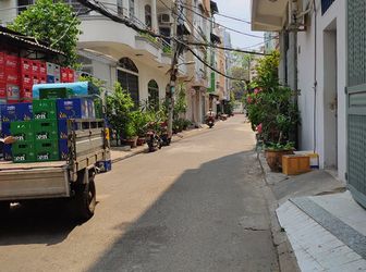 Bán Gấp Nhà Thành Thái Q10,43M2, Hẻm Xe Tải, 5 Tầng, 10.5 Tỷ. Lh 0909661477 Gặp Chủ Nhà.