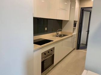 Diện tích 41M, 6 Tầng, Kinh Doanh, Gara Ô Tô 7 Chỗ, Tiện Ích Đầy Đủ 4 Tỷ Long Biên