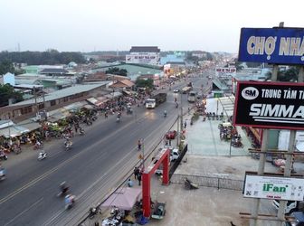  Cần Sang Lại Lô Đất Gần Chợ Nhât Huy