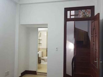 Nhà Đẹp Phố Trương Định, 2.3 Tỷ, Diện tích 35M2, mặt tiền 4M, Ngõ Ô Tô 