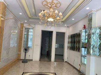 Mặt Phố Hoàn Kiếm 105M2 – 5 Tầng – Mặt Tiền 4.5 Mét – Kinh Doanh Đỉnh – Giá Rẻ Nhất Khu Vực