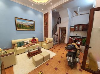  *** Hot Hot**nhà Gần Ngã Tư Phố Huế, Diện Tích 33M Nhà 6 Tầng, Giá Chỉ 3.25 Tỷ