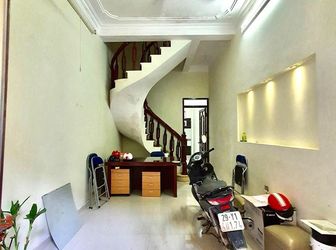  Bán Gấp Nhà Ba Đình Đào Tấn 35M2 – 5 Tầng – Mt 3.3M – Giá Chào 2.95 Tỷ