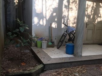 (5 .5 Tỷ) Cần Bán Đất Ngõ 515 Hoàng Hoa Thám Dt 100M Mt 10X10M Thích Hợp Đầu Tư 