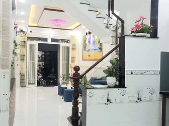 Hxh 20M Phan Tây Hồ 50M2 4Lầu 4Pn 5.8Tỷ. Lh: 0908400520. 