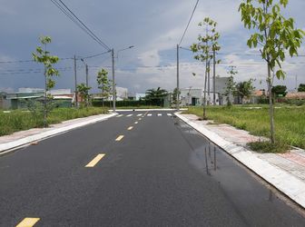 Đất Nền Mặt Tiền Nguyễn Trung Trực, Bến Lức, Shr,100M2, 650 Triệu