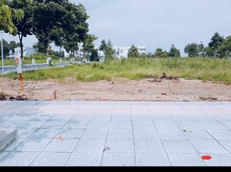 Kẹt Tiền Cần Ra Nhanh Nền Đất 100M2 Thổ Cư Giá 700Tr, Sổ Hồng Riêng, Ngân Hàng Hỗ Trợ