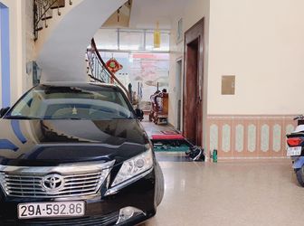 View Hồ Đền Lừ - Đẳng Cấp Sống? - 6 Tầng Thang Máy - 86M2 - 9,8 Tỷ.