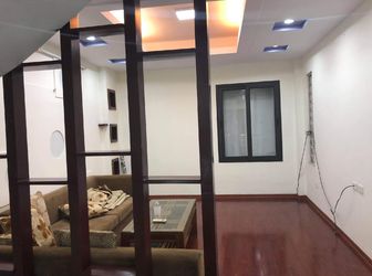 Nhà Phố Giáp Nhất Dt 52M 5 Tầng Taxi Đỗ Cửa