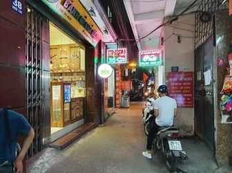 Bán Nhà Chàu Láng 74M2, 6 Tầng Cho Thuê 30 Triệu, Kinh Doanh Sầm Uất 7.8 Tỷ