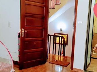 Bán Nhà Cầu Giấy Oto Đỗ Cửa Kinh Doanh 35M2 Chỉ 4 Tỷ