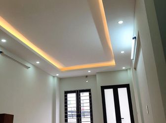 Nhà Đẹp- Đỉnh- Hiếm Ngô Gia Tự- Long Biên 40M, 4 Tầng, 3 Tỷ 