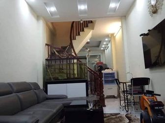 Nhỉnh 3 Tỷ Sở Hữu Nhà 4 Tầng, Mới, Gần Phố, Ngõ To, Thanh Nhàn. Lh 0902229291. 