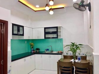 Kẹt Vốn Kinh Doanh Bán Gấp Nhà 1 Trệt, 1 Lầu 80M2 Đúc Thật. 1Ty2 Vào Ở Ngay