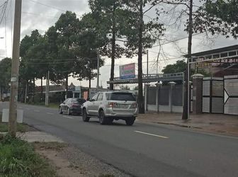 Hiện Em Cần Nhương Lại Lô Đât Tiện Ích Hoàn Hảo