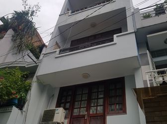 Nhà Trung Tâm Q.10, 5 Tầng, Nhà Mới Đẹp, 48M2, Giá Chỉ: 6,7 Tỷ