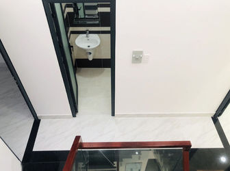 Bán Nhà Lãnh Binh Thăng Quận 11, 50M2 + 4 Tầng, Chỉ 5.9 Tỷ 