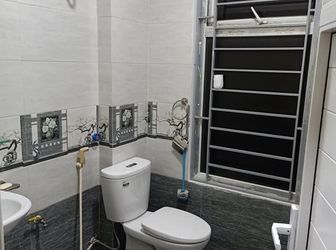 Nhà Đẹp Cầu Giấy, Gần Nhiều Trường Đại Học, Về Ở Ngay 