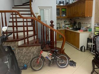 Bán Nhà Cầu Giấy Khu Phân Lô,ôtô Đỗ Cửa 3Pn Giá Chỉ 5 Tỷ.