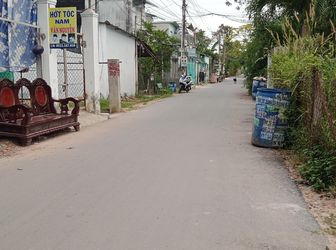 Chính Chủ Bán Lô Tân Định , Tx Bến Cát , Bình Dương  Diện Tích 4.5X44M Nở Hậu 6.45M 224.4M² Thổ Cư 100M