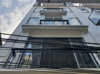 Bán Nhà Đội Cấn Ba Đình, Ô Tô, Kinh Doanh 5T Cực Đẹp, 50 M2,7.7 Tỷ.