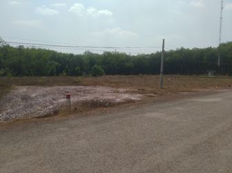 Chính Chủ Bán Gấp 1000M2 Đất Liền Kề Becamex 350Tr Sổ Riêng