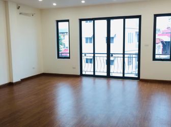 Bán Nhà La Thành Đống Đa 54M2 – Ô Tô Tránh – Kinh Doanh – Giá Chào 10 Tỷ