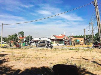 Kẹt Tiền Cần Bán Đất Sổ Sẳn