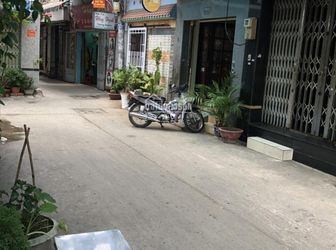 Nhà 30M2,2 Tầng Hẻm Ô Tô Ni Sư Huỳnh Liên Tân Bình