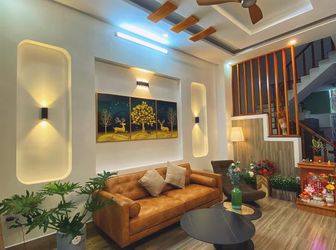 Nhà Đẹp, Vị Trí Đẹp, 46M2X5T, 3 Tỷ 7, Tôn Đức Thắng, Kinh D, Bao Sang Tên, Tặng Nội Thất