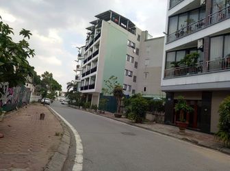 Đất Rộng Mặt Phố Yên Hoa – Yên Phụ - Tây Hồ 196 Triệu/m2.