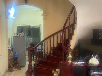 9(K) Nhà Đẹp 42M2. Mt Đẹp 4.2M. Ngõ Ô Tô 4M, Ngõ Nông 12M. Gần Hồ Linh Đàm 80M