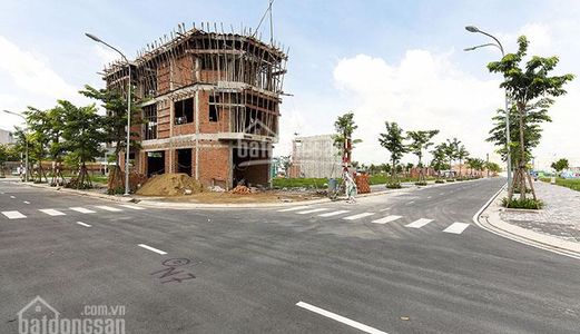 Bán lô nhà phố thương mại còn lại duy nhất tại him lam phú đông, giá 2,6 tỷ, Dĩ An, Bình Dương