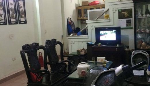 Bán Nhà 42M2 Tôn Thất Tùng 2.65 Tỷ, Nở Hậu, Ở Luôn, An Ninh Tốt, Mặt Tiền Đẹp