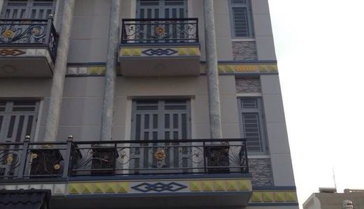 Bán nhà mới, 4 tấm , 3 lầu, đường hẻm lộ giới 12m