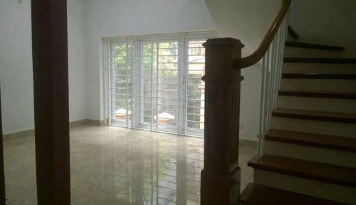 Bán Nhà 30M2 Tây Hồ, Nhà Mới, Nội Thất Nhập Khẩu, 3.9 Tỷ