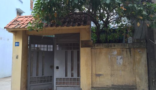 Cho Thuê Nhà Riêng Ngõ Rộng 183A Lĩnh Nam: 1 Tầng 80M2, Sân Rộng. Thích Hợp Làm Văn Phòng Hoặc Hộ Gia Đình Ở.