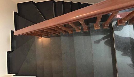 Bán nhà phân lô, ô tô đỗ cửa phố Trung Kính, Cầu Giấy, 60m2, 4 tầng, 6 tỷ, có thương lượng.