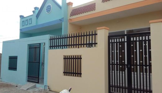 Bán nhà liền kề Quốc Lộ 1A, gần chợ Bình Chánh, sổ hồng riêng, sở hữu chỉ 460 triệu